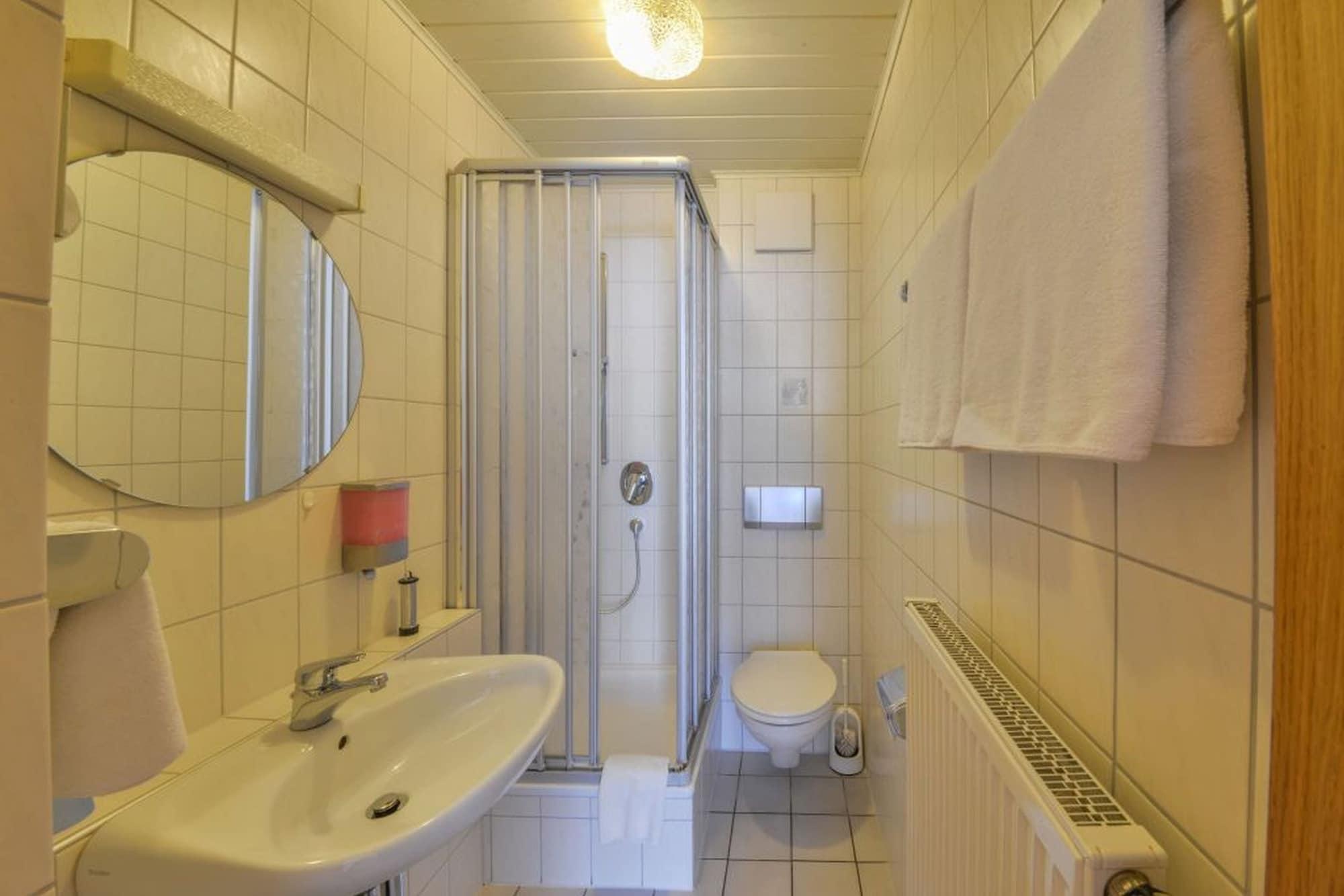 Hotel Gasthof Heckl Kinding Bagian luar foto