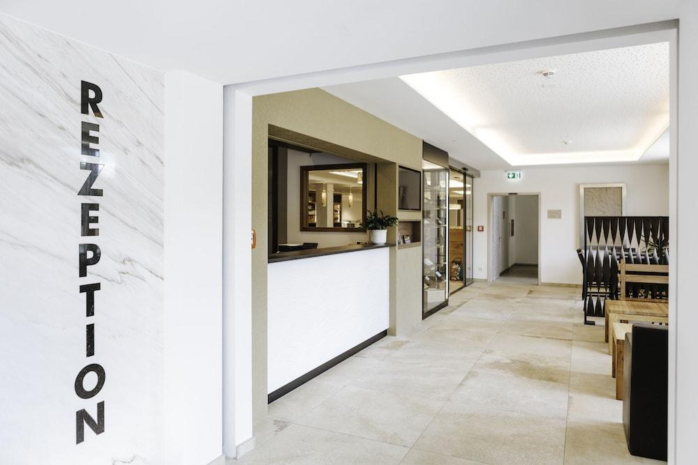Hotel Gasthof Heckl Kinding Bagian luar foto